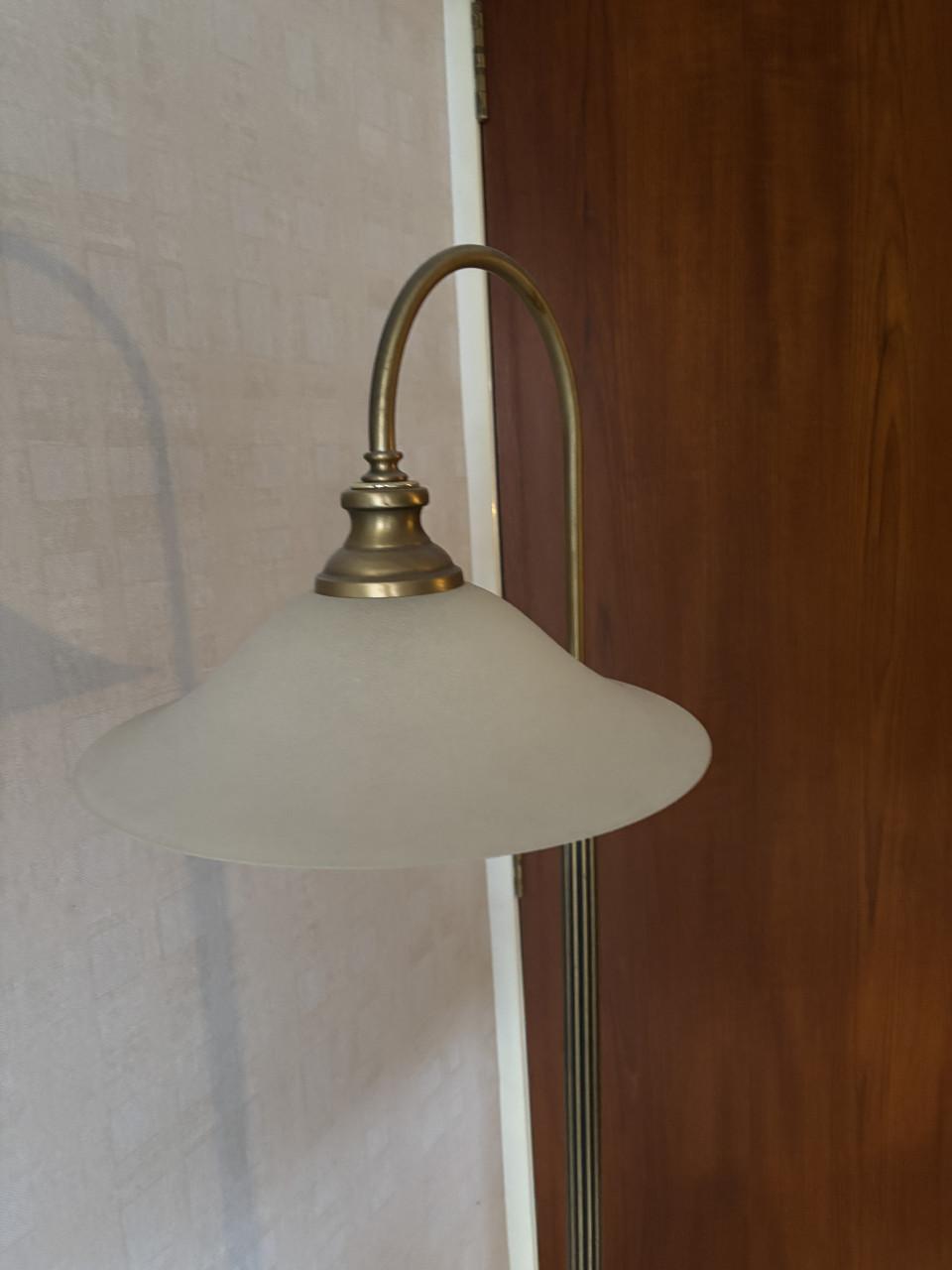 Tafellamp en staande lamp