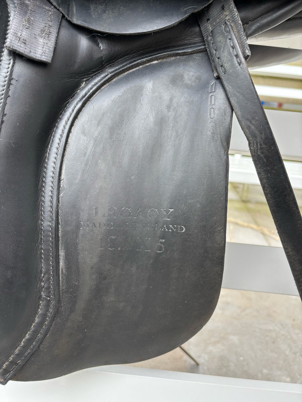Fryso zadel 18,5 inch