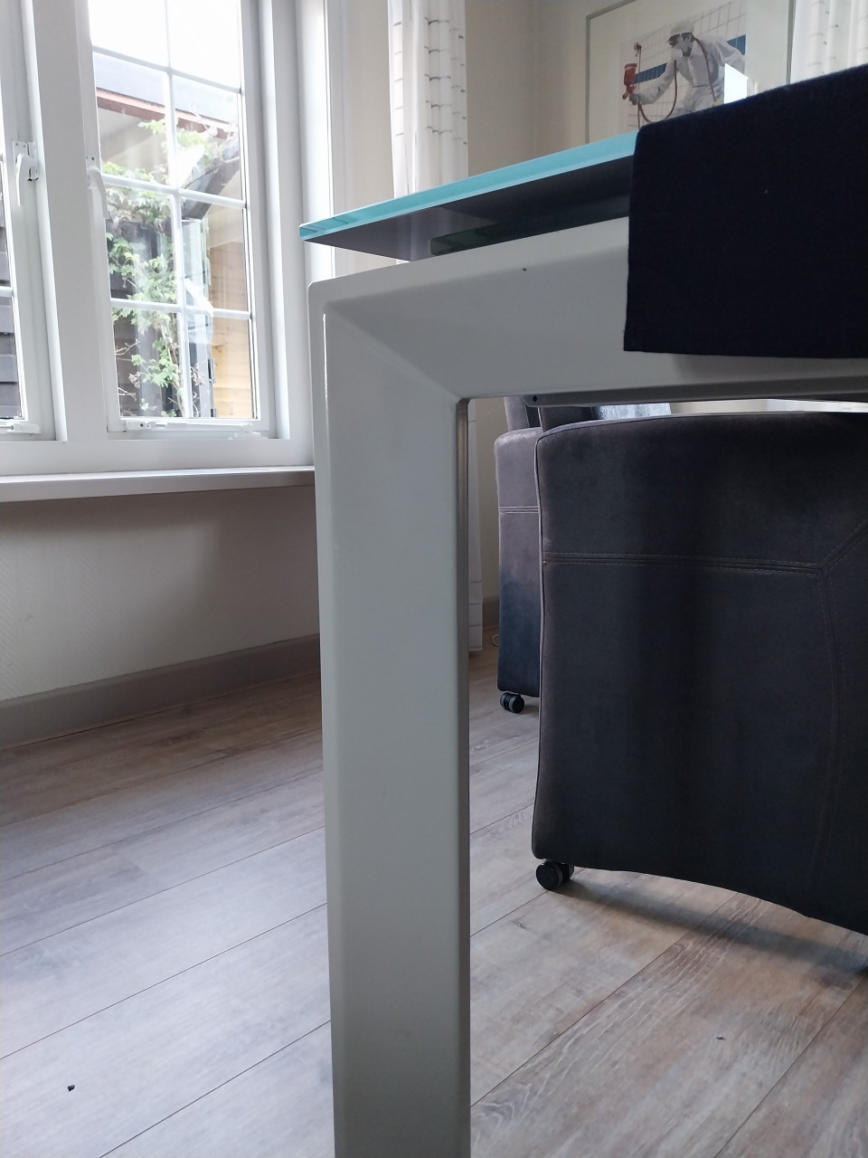 Glazen eetkamer tafel