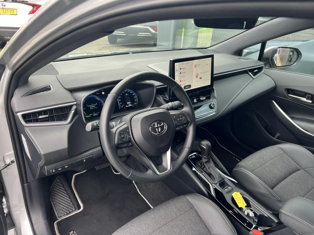 Toyota Corolla Touring Sports hybrid 140 dynamic