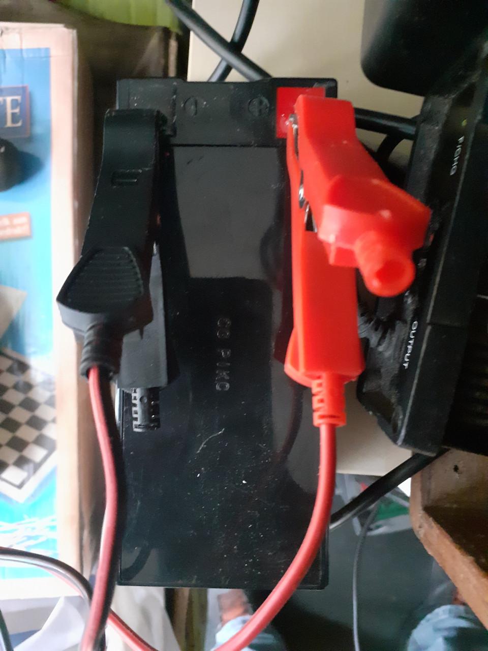 Nieuwe ACCU - 12 volt - kleine  7 Ah Sealed Lead Rechargeble