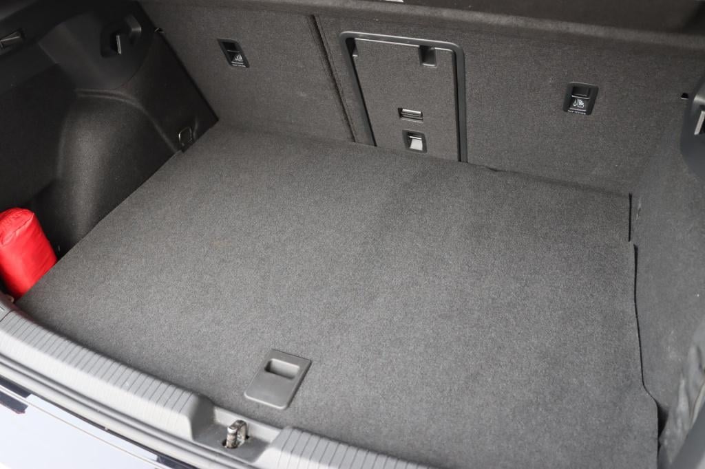 Volkswagen Golf 1.4 ehybrid style 204pk dsg6 | iq.light | stoel- en stuurve