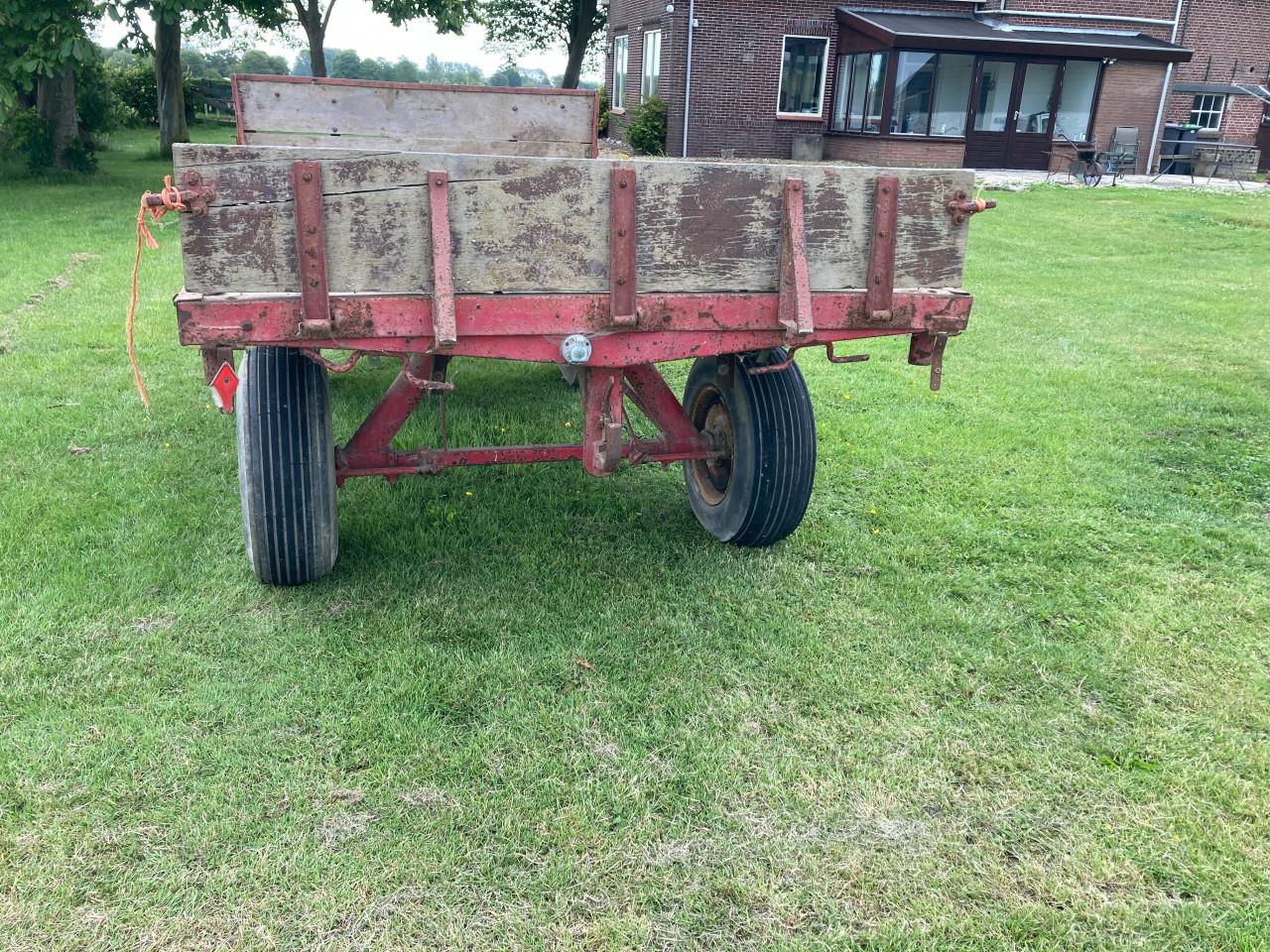 Platte wagen Spijkstaal