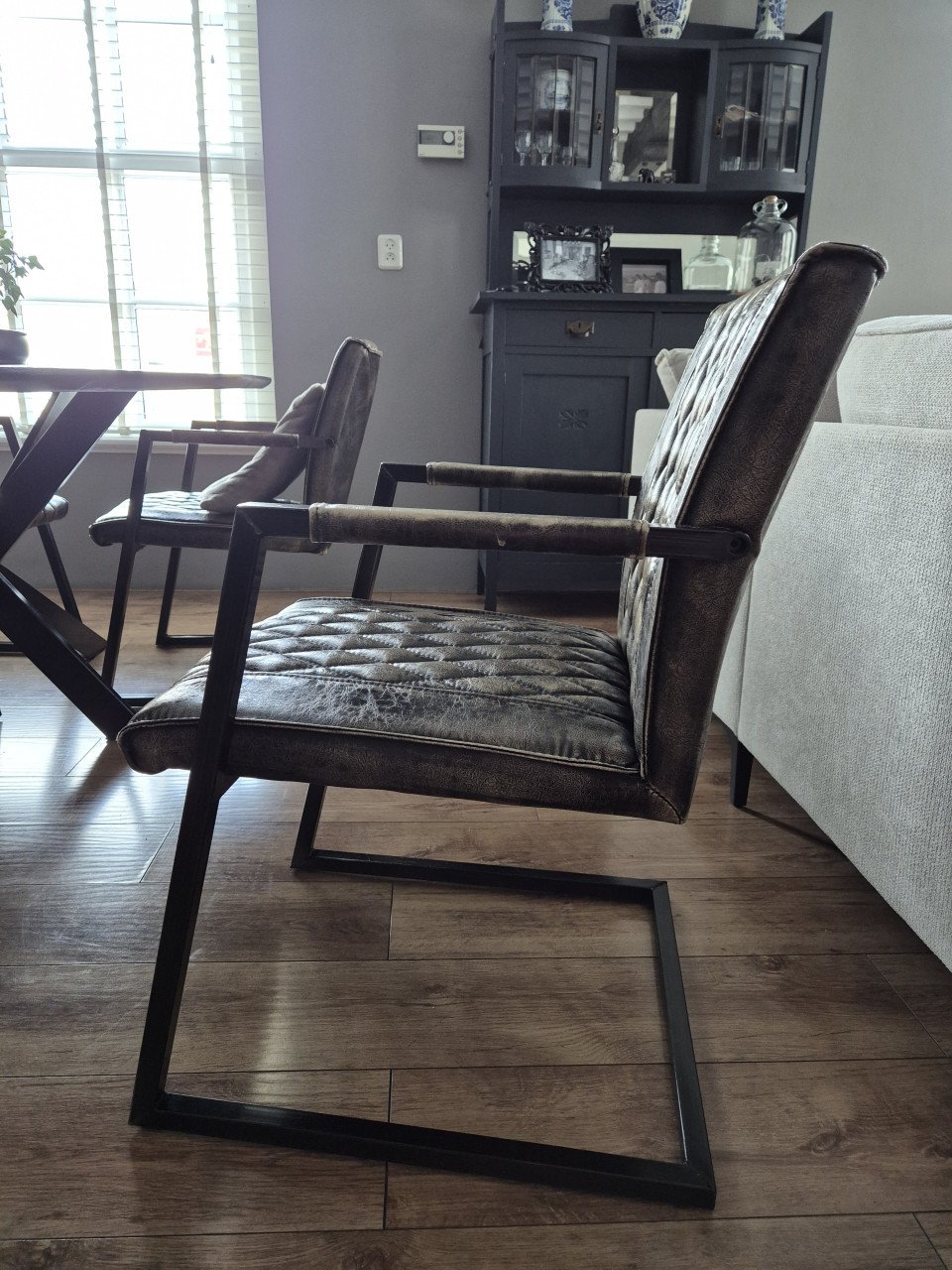 4 eetkamerstoelen