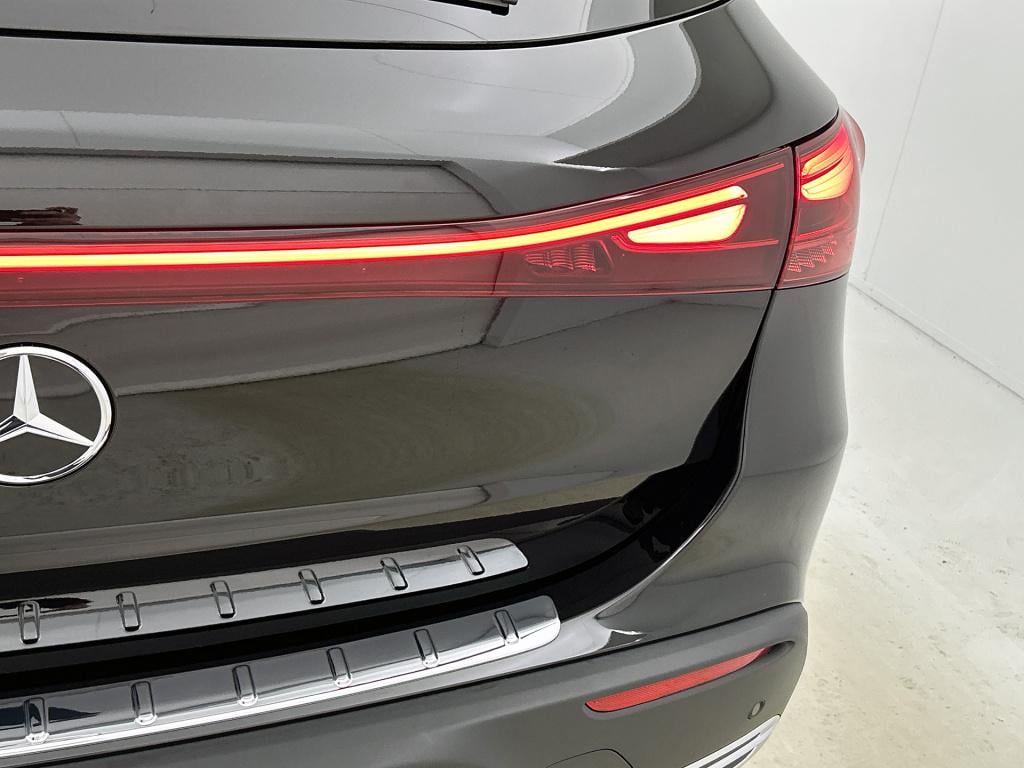 Mercedes-Benz Eqa 250+ business solution luxury 71 kwh | trekhaak | winterp