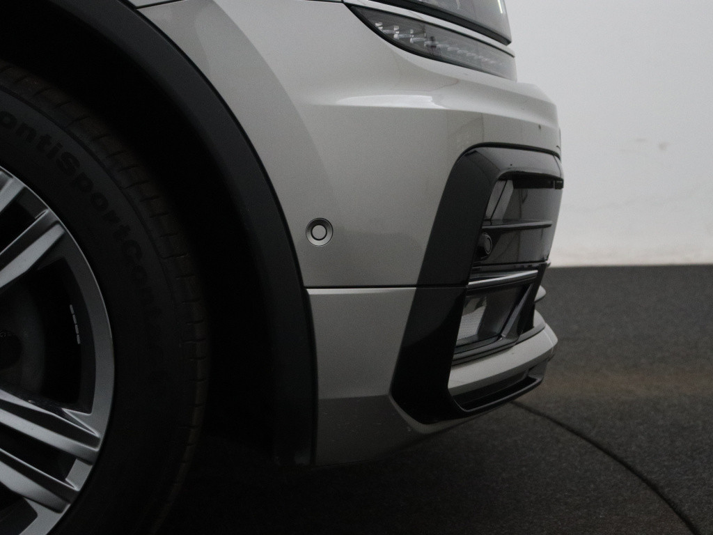 Volkswagen Tiguan 1.4 tsi 4motion highline r | virtual cockpit | trekhaak |