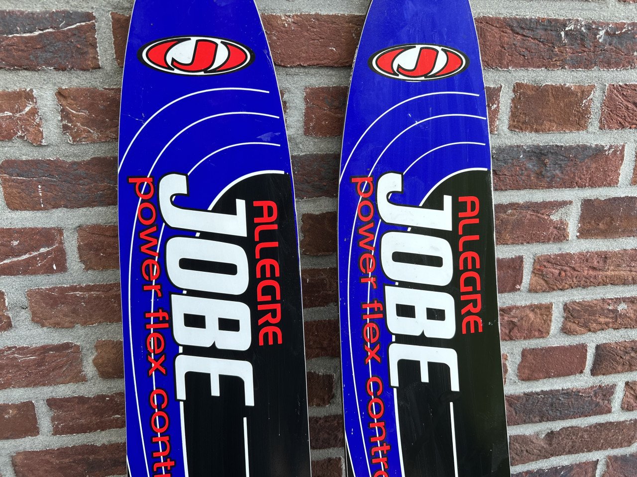 Jobe waterskies slechts 1x gebruikt