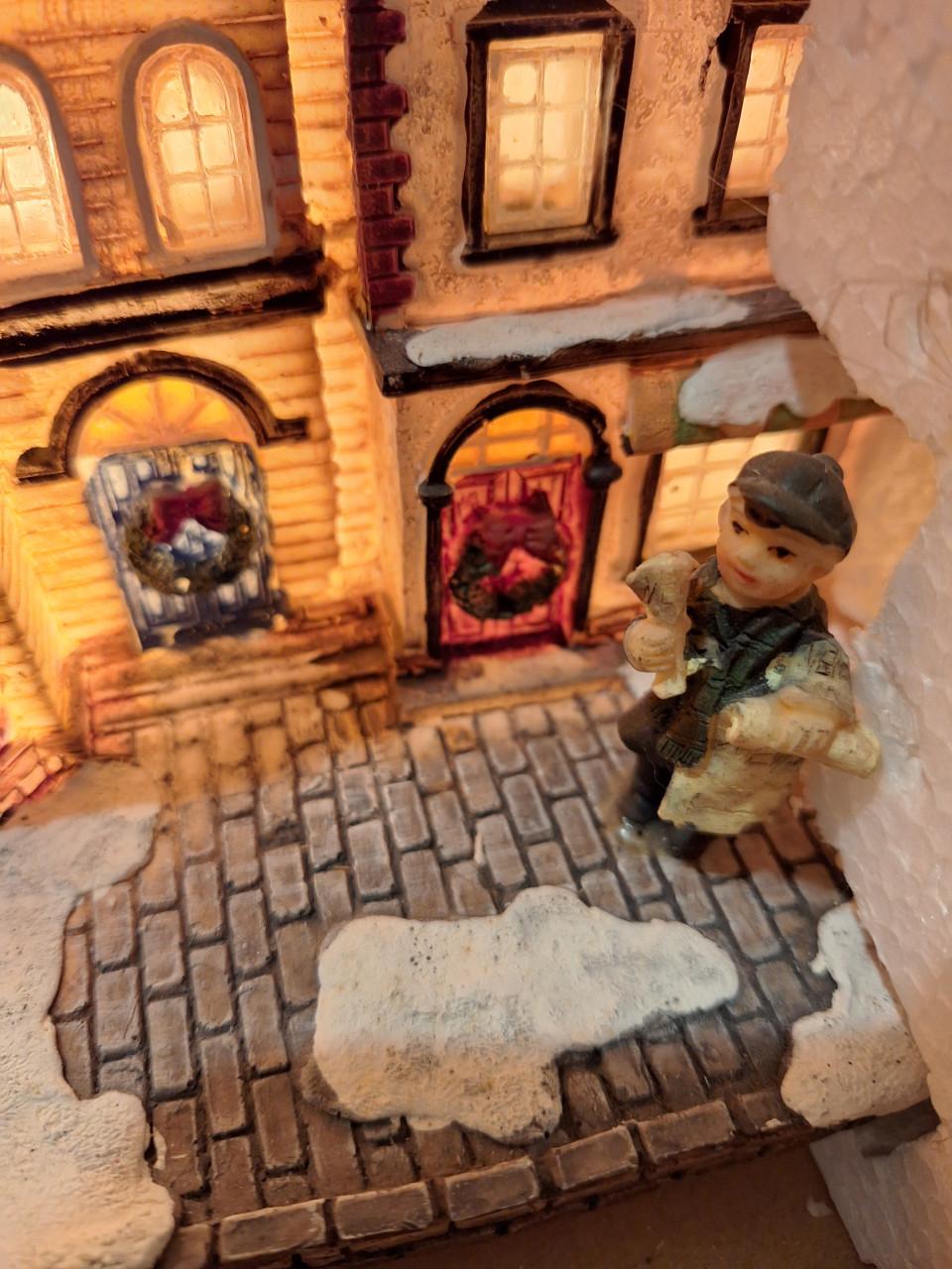 Decoratief kersthuisje