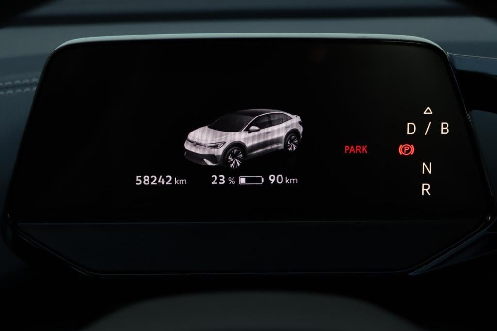 Volkswagen Id.5 pro 77 kwh 174pk | soh 95,7% |