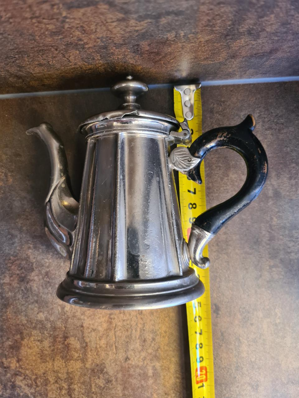 Koffie of theepotje van Eduard Hueck Metallwarenfabrik