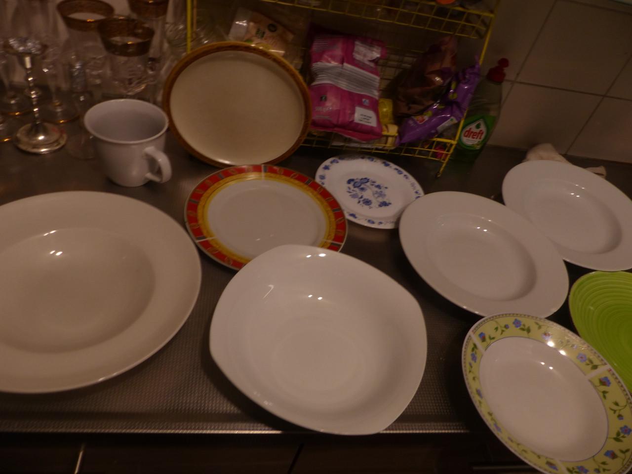 Gratis borden zeer schoon maar niet meer gaaf op te halen in Goes