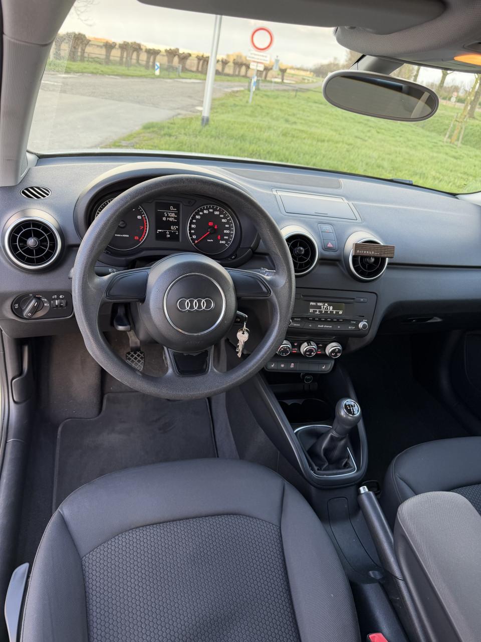 Audi A1 1.2 Tfsi 63KW 2011 Wit