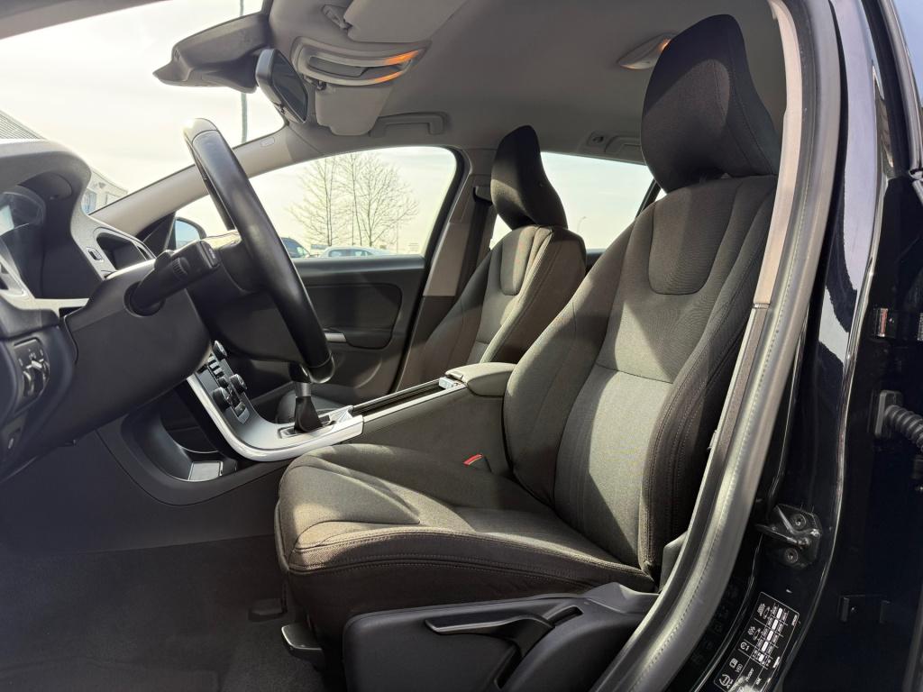 Volvo V60 1.6 t4 kinetic