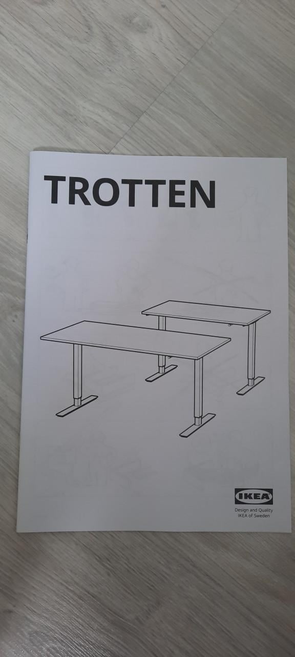 Ikea Trotten zit/sta bureau (handmatig in hoogte verstelbaar)