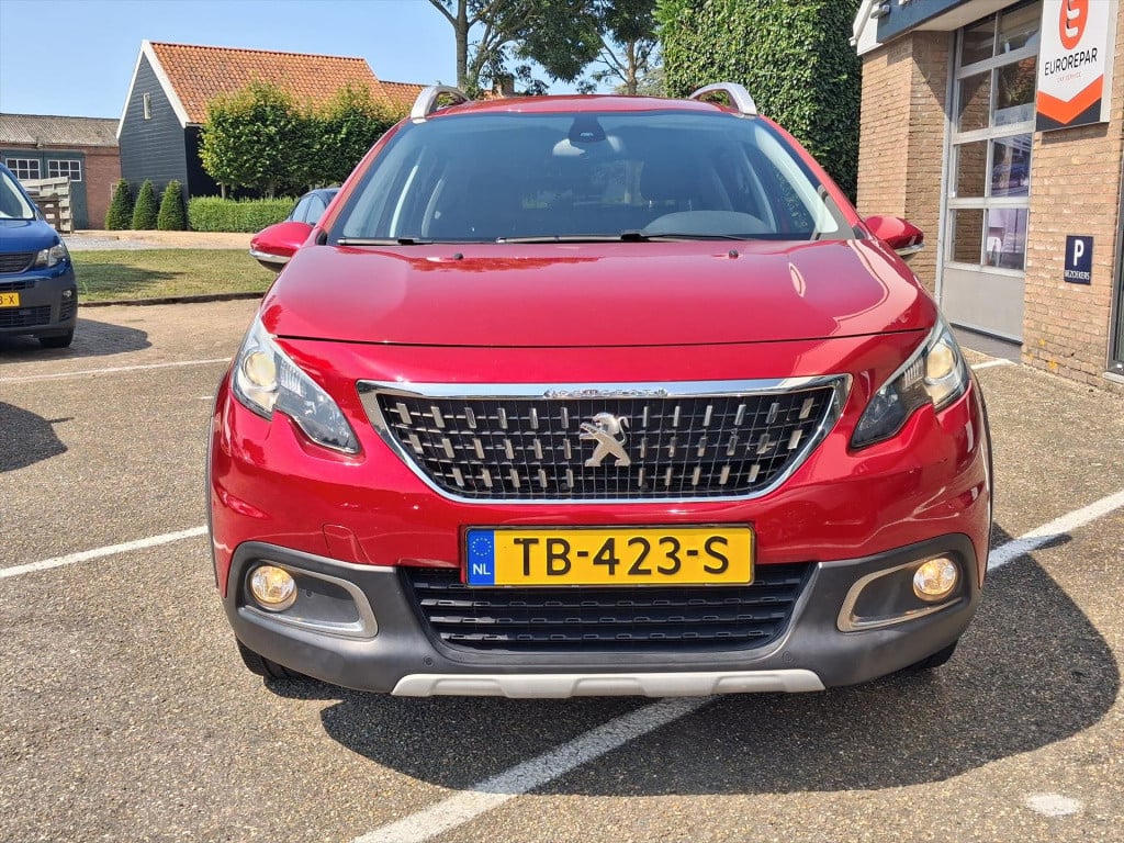 Peugeot 2008 1.2 pt 110pk allure eat6 automaat navigatie | achteruitrijcame