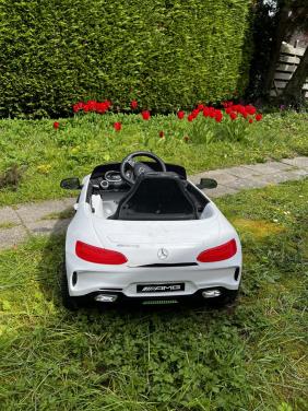Elektrische kinderauto Mercedes-Benz GTR AMG