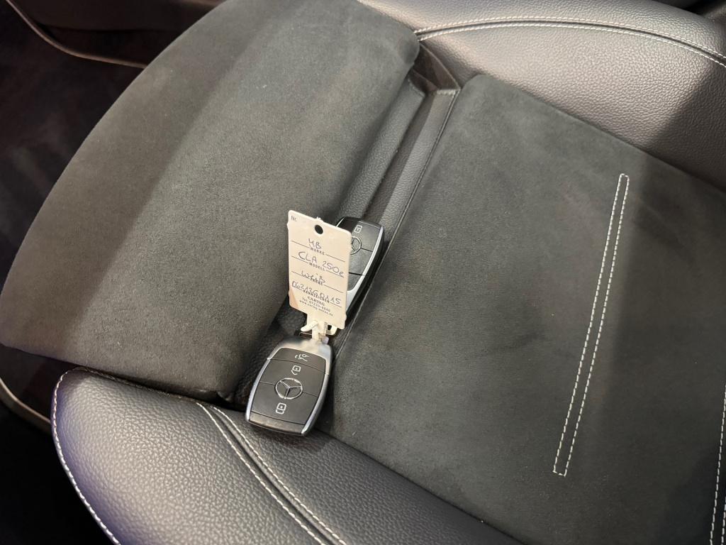 Mercedes-Benz Cla shooting brake 250 e business solution amg night-pakket a