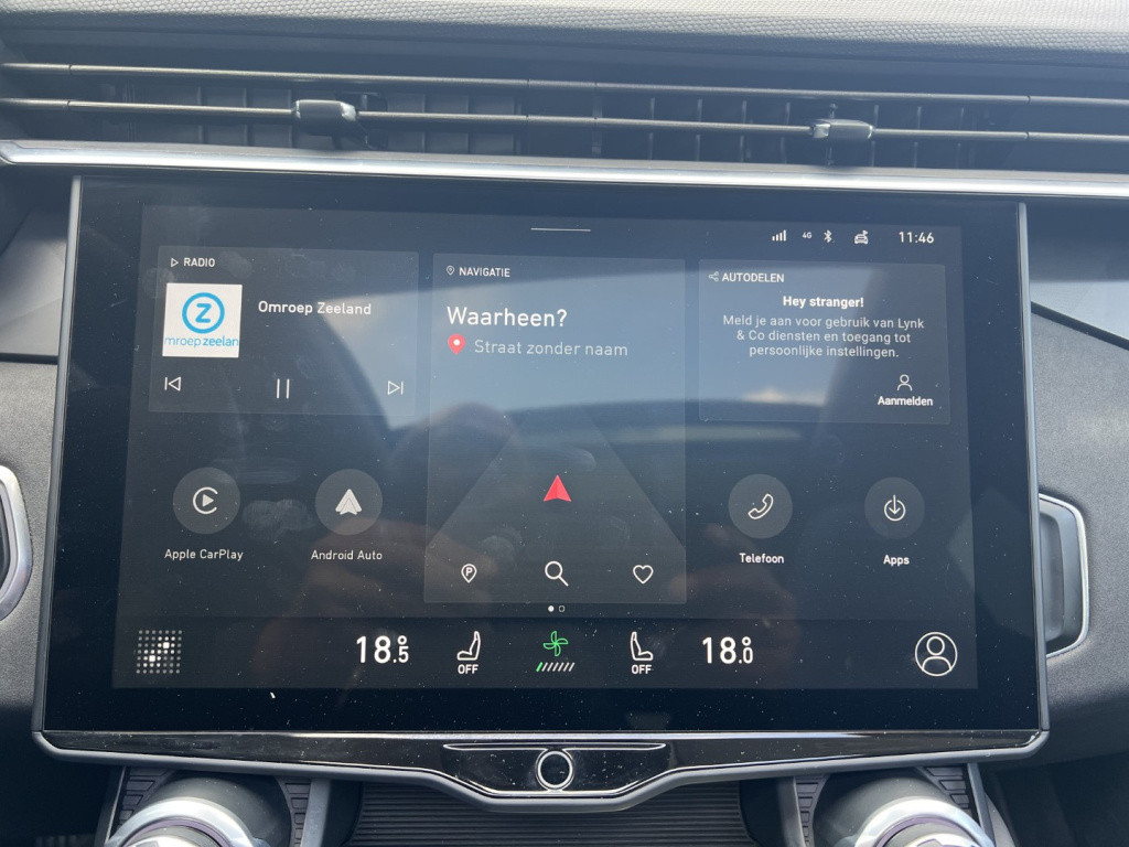Lynk & Co 01 1.5 261pk plug in hybrid , panodak , 360 camera