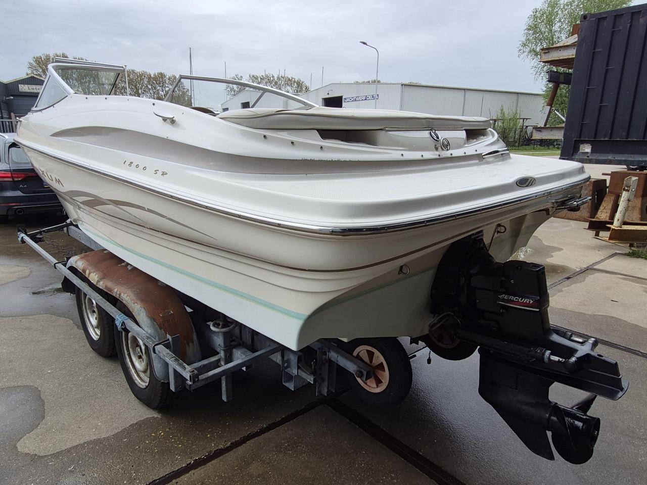 Maxum 1800 SR bowrider speedboot 135PK Mercruiser