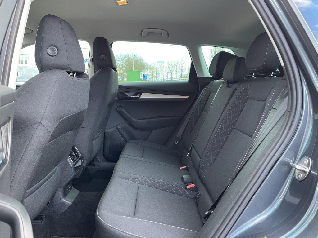Skoda Karoq 1.0 tsi clever edition | trekhaak | apple carplay/android auto 