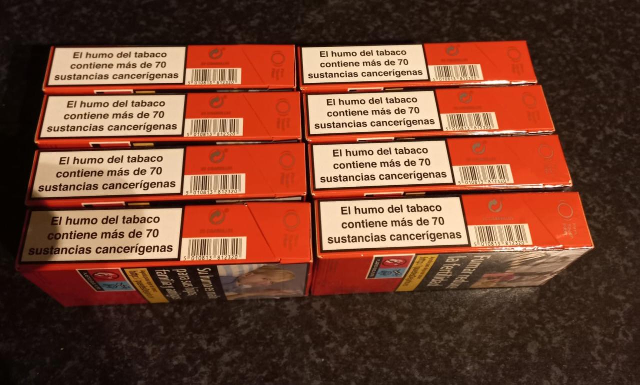 8 pakjes JPS 100s (uit Spanje)