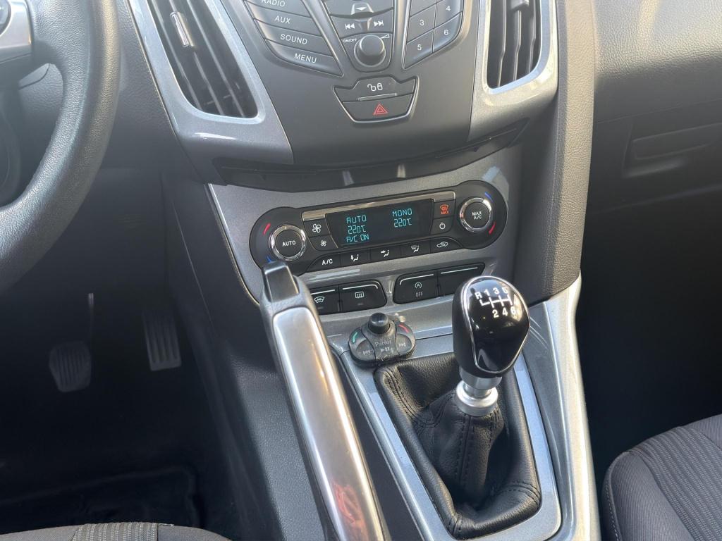 Ford Focus 1.6 ecoboost titanium clima cruise