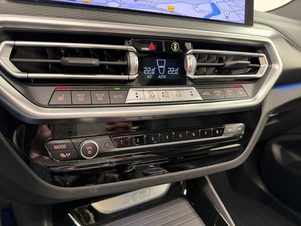 BMW X3 xdrive30e high executive | harman/kardon | sportstoelen | panoramad