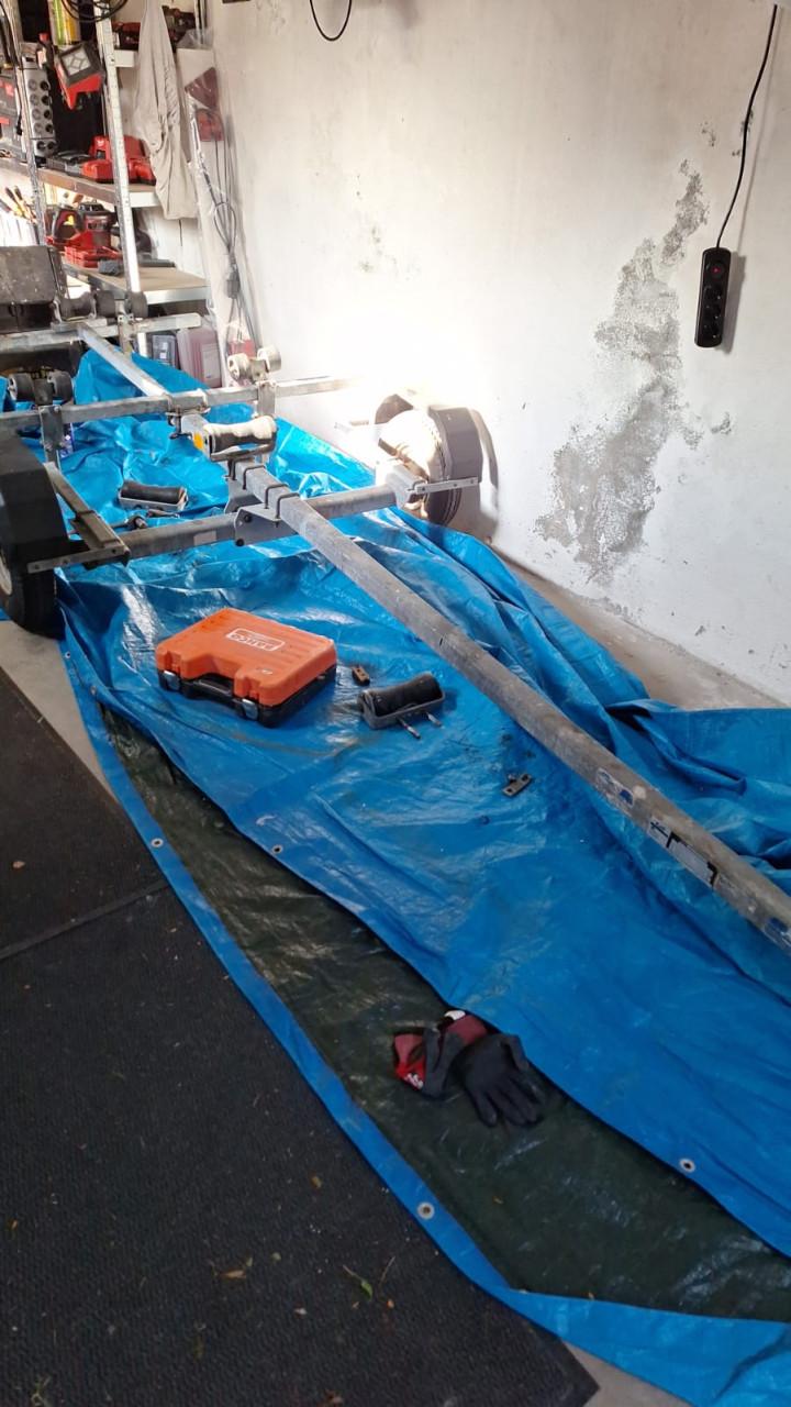 Kolibri Rubberboot compleet met buitenboordmotor en trailer