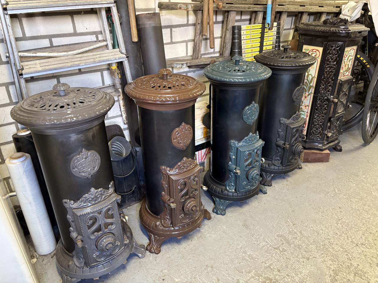 Hagelnieuwe retro ovale gietijzeren houtkachel of kolen 14KW