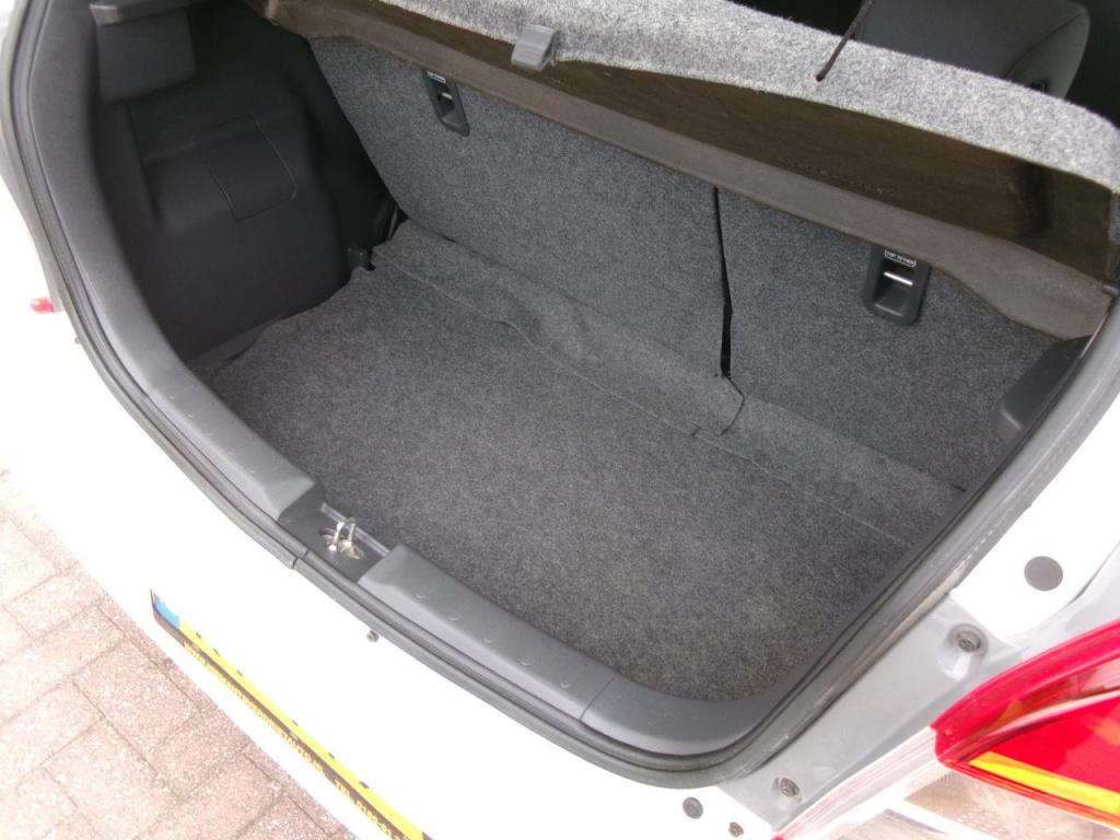 Suzuki Celerio 1.0 5-deurs, airco, bluetooth, orig. nl auto