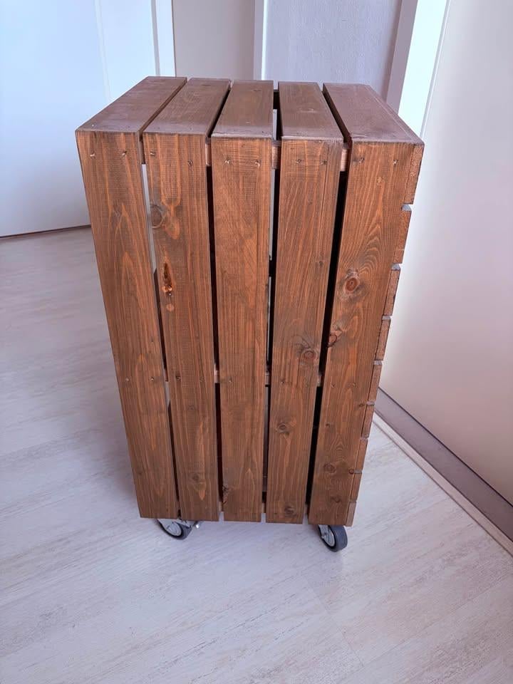 Houten platenkast