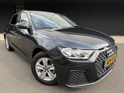 Audi A1 Sportback 25 tfsi // 15.000km! // nieuwstaat //