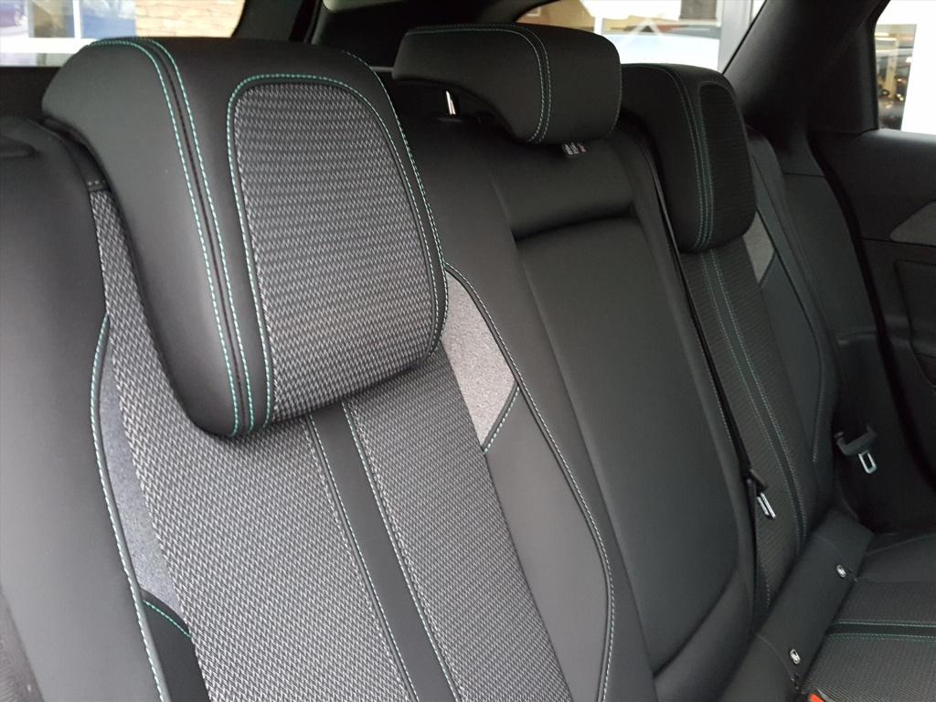 Peugeot 308 sw 1.2 puretech 130pk allure pack business 2d cockpit | apple c