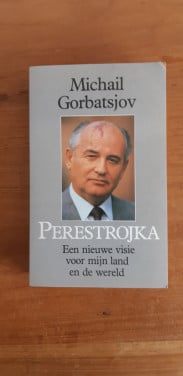 Michail Gorbatsjov - Perestrojka
