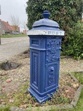 Kolom brievenbus klassiek