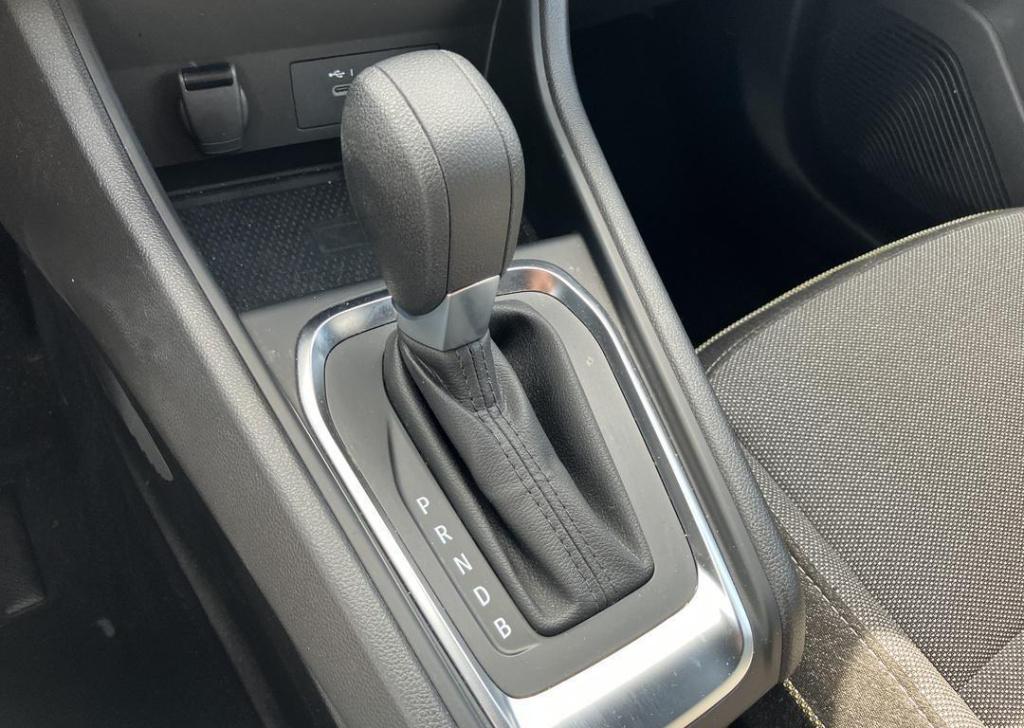 Renault Captur 1.6 e-tech full hybrid 145 techno - demo