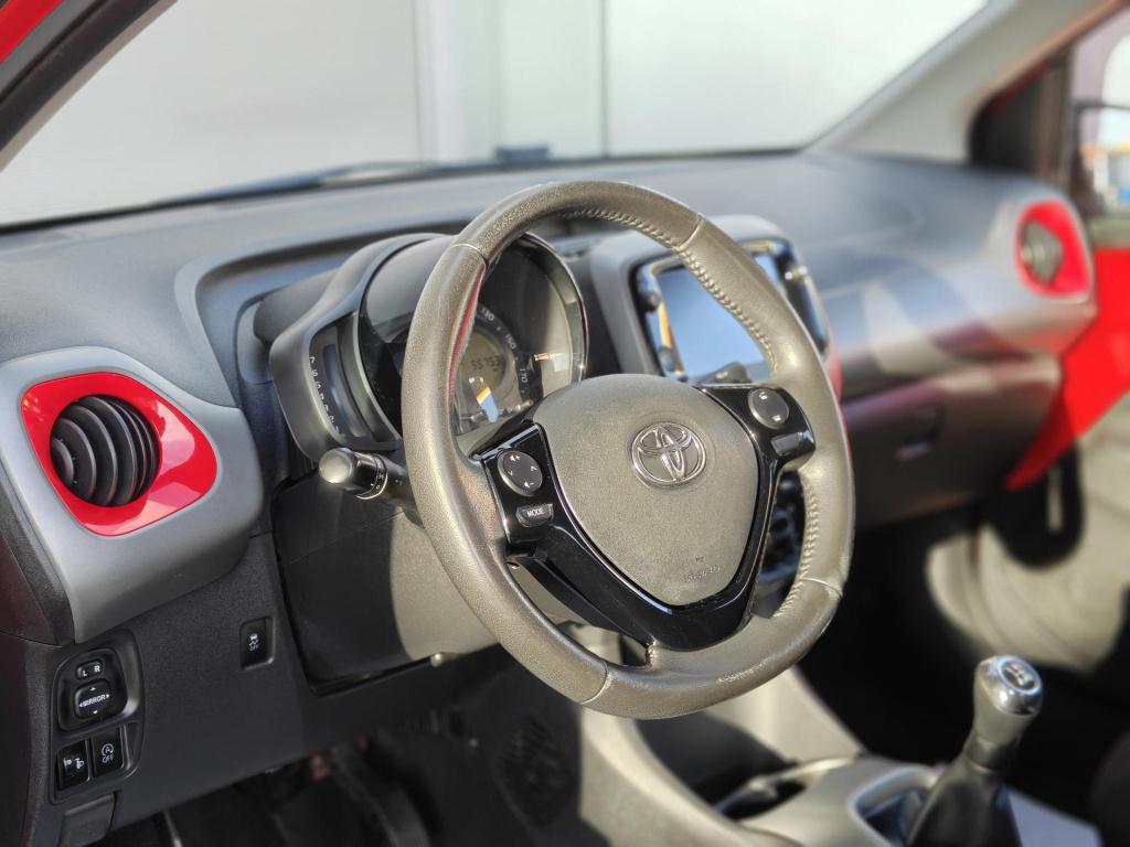 Toyota Aygo 1.0 vvt-i x-play camera/apple carplay/android auto