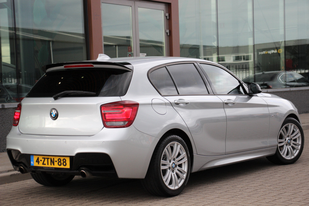 BMW 1 Serie 116i executive m-sport | 210pk | kleppensysteem