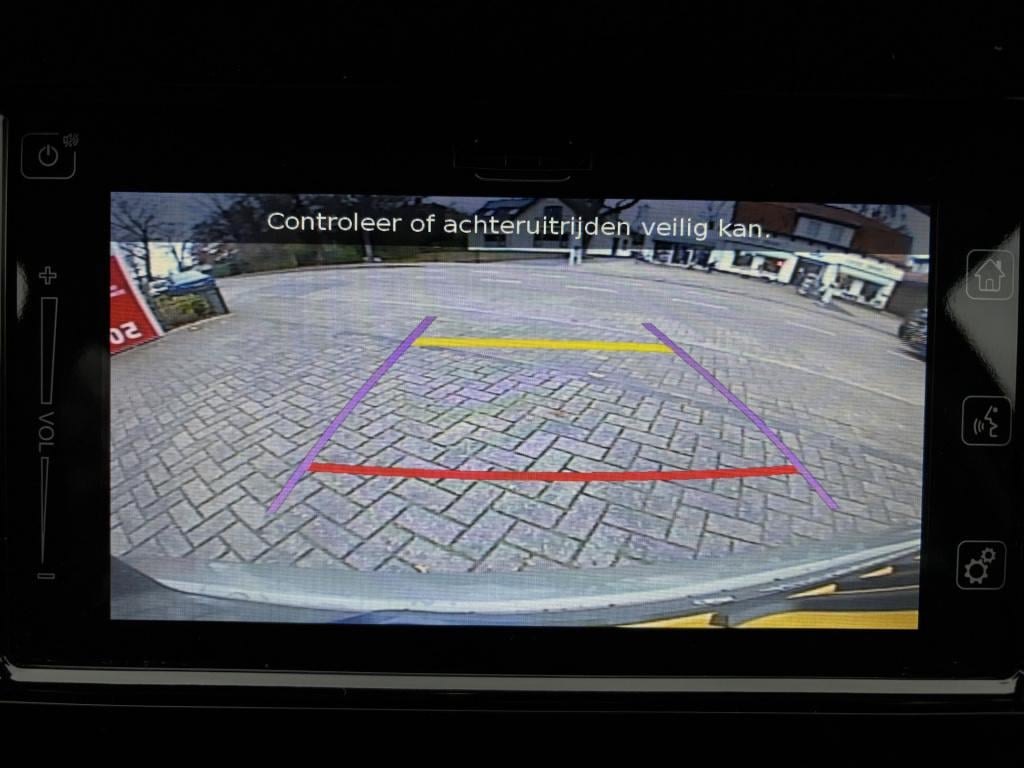 Suzuki Ignis automaat style 1.2 smart hybrid/allseason banden