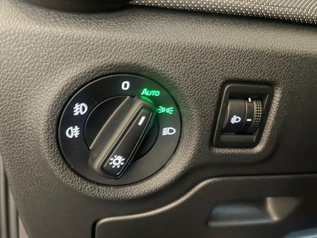 Skoda Fabia 1.0 tsi business edition