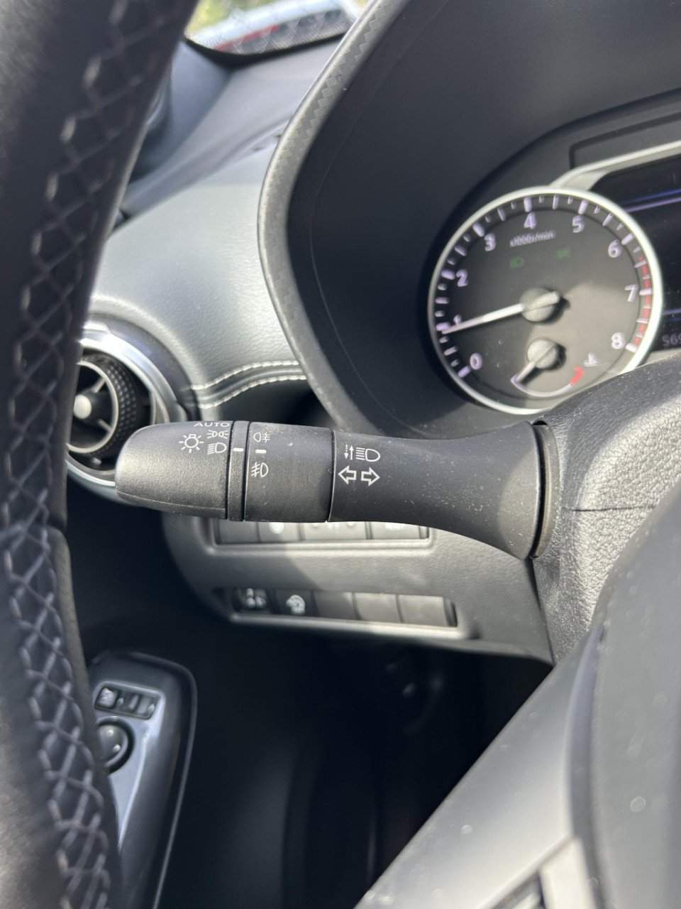 Nissan Juke 1.0 dig-t n-connecta