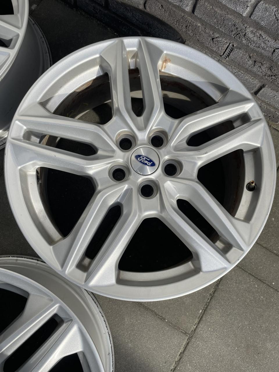 Originele Ford Mustang Mach-E 18" lichtmetalen velgen