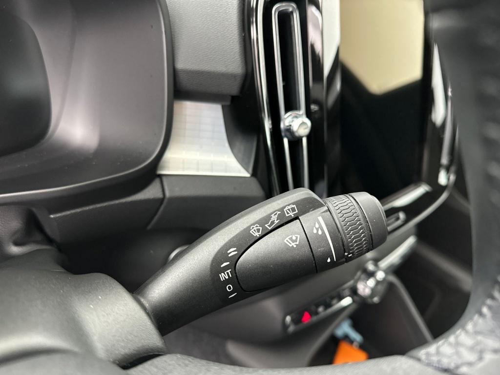 Volvo XC40 t4 211pk recharge inscription exp| navi| climate| camera| dab+|