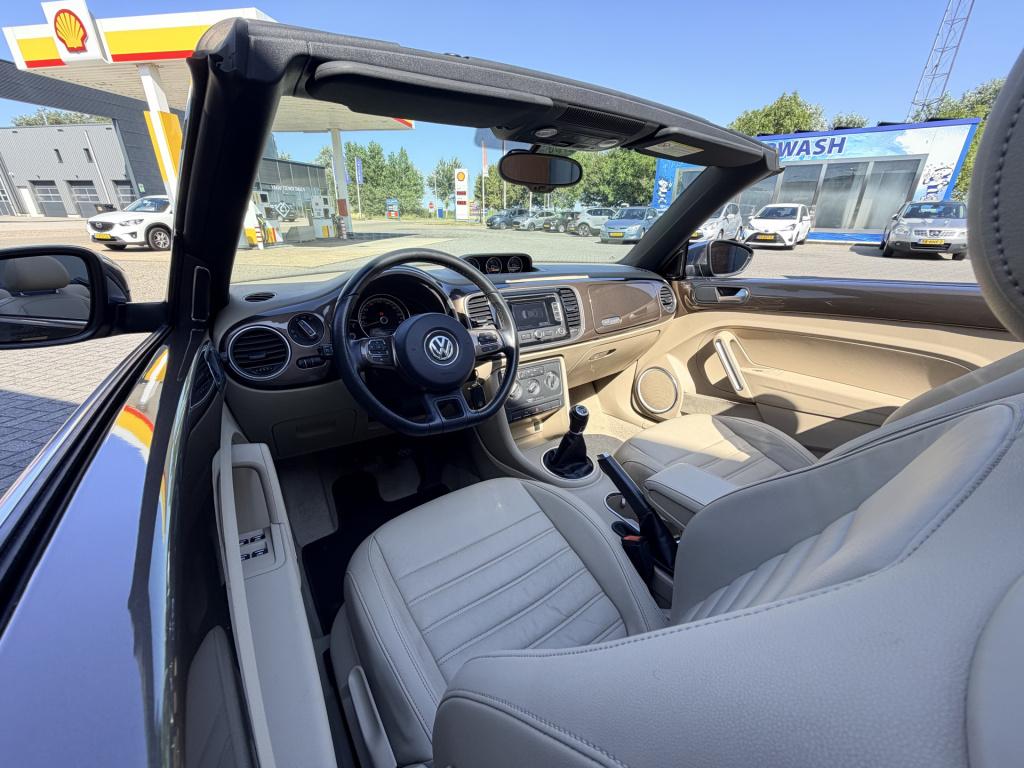 Volkswagen New Beetle cabriolet 1.4 tsi design 70's zeer uniek!