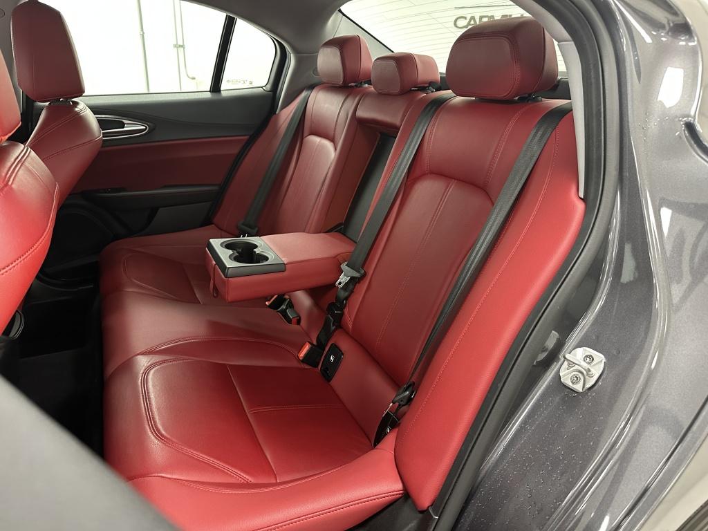 Alfa Romeo Giulia 2.0t super | leer | bi-xenon | flippers |