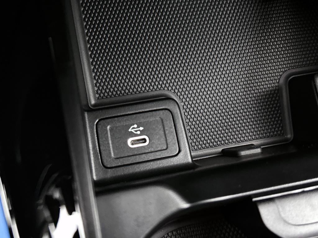 Mercedes-Benz Eqa 250+ business solution 71 kwh | widescreen display | extr