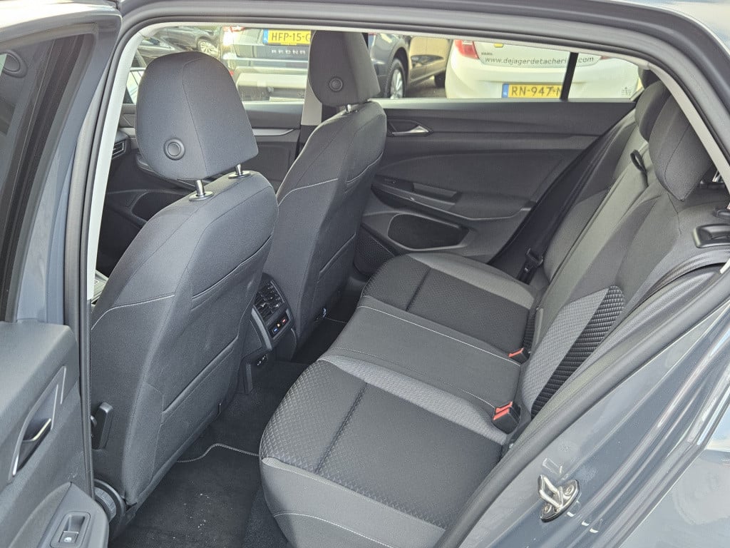 Volkswagen Golf 1.0 tsi 110pk active lounge