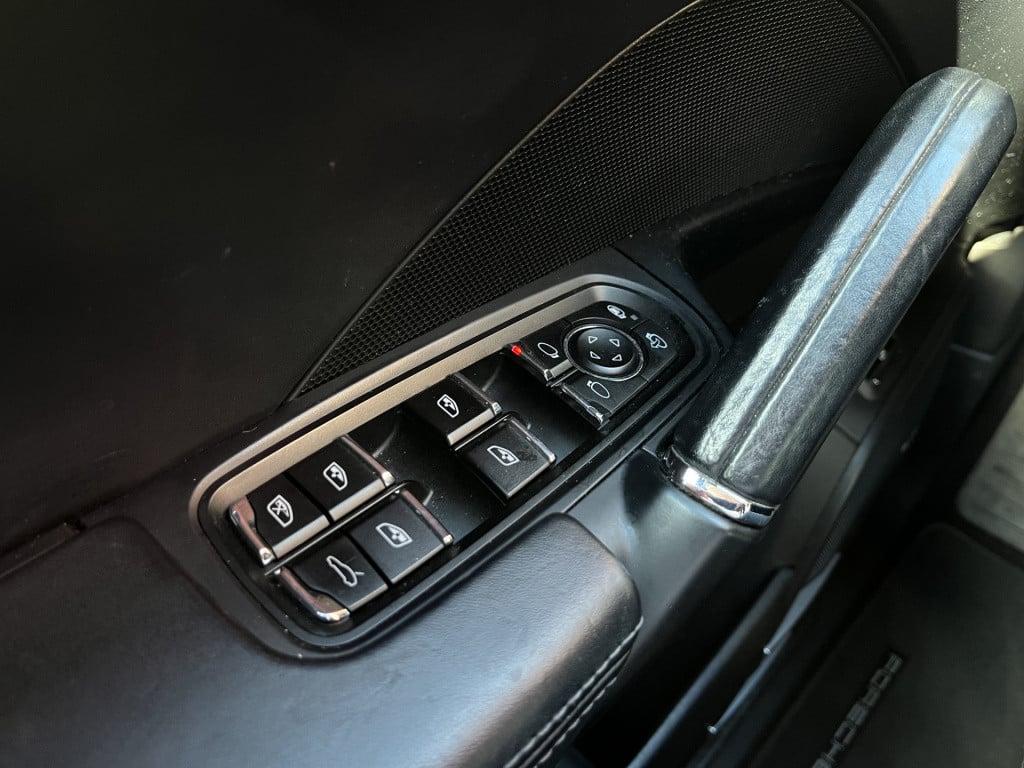 Porsche Cayenne 3.0 v6 s e-hybrid sport-design | pano | 21'' lmv | luchtver