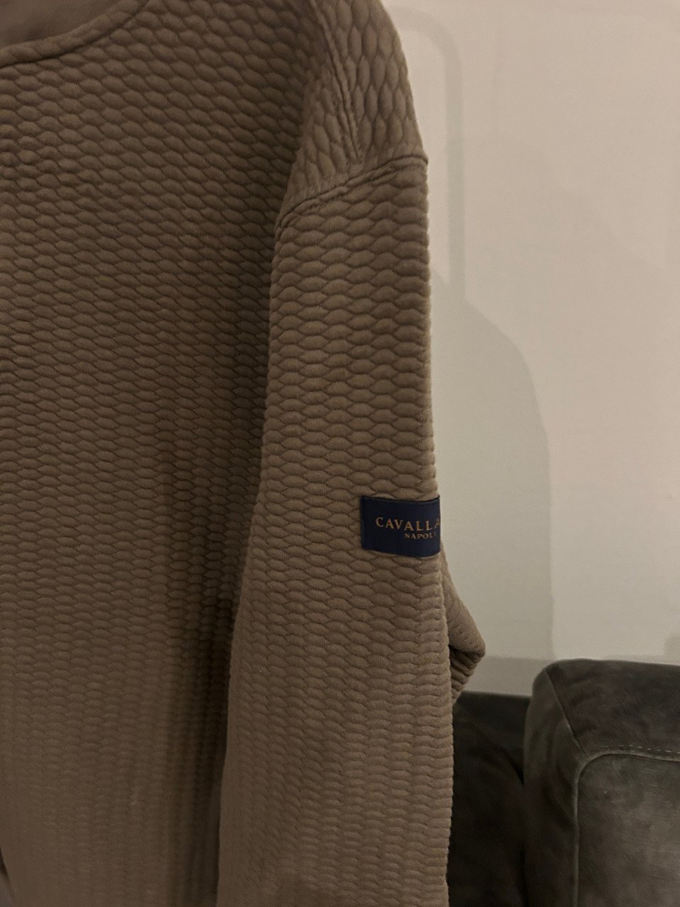 Cavallaro trui met korte rits