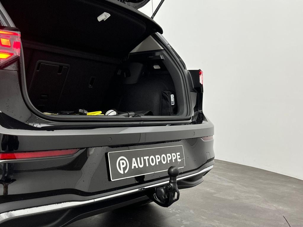 Volkswagen Golf style edition 204 pk plug in hybride
